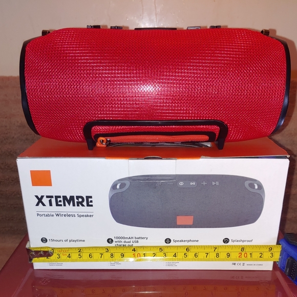 Bluetooth Speaker Portable - Red - Picture 11 of 12